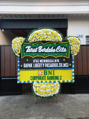 Papan Bunga Duka di Sawah Lebar